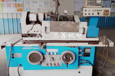 High precision cylindrical grinder