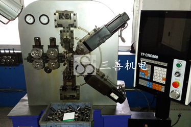 Numerical control rotary equipment for sealing ring