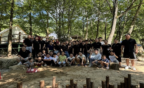 万龙山团建：凝聚团队力量，共赏自然华章